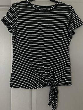 Simply Vera Black and White Striped Tie-Front